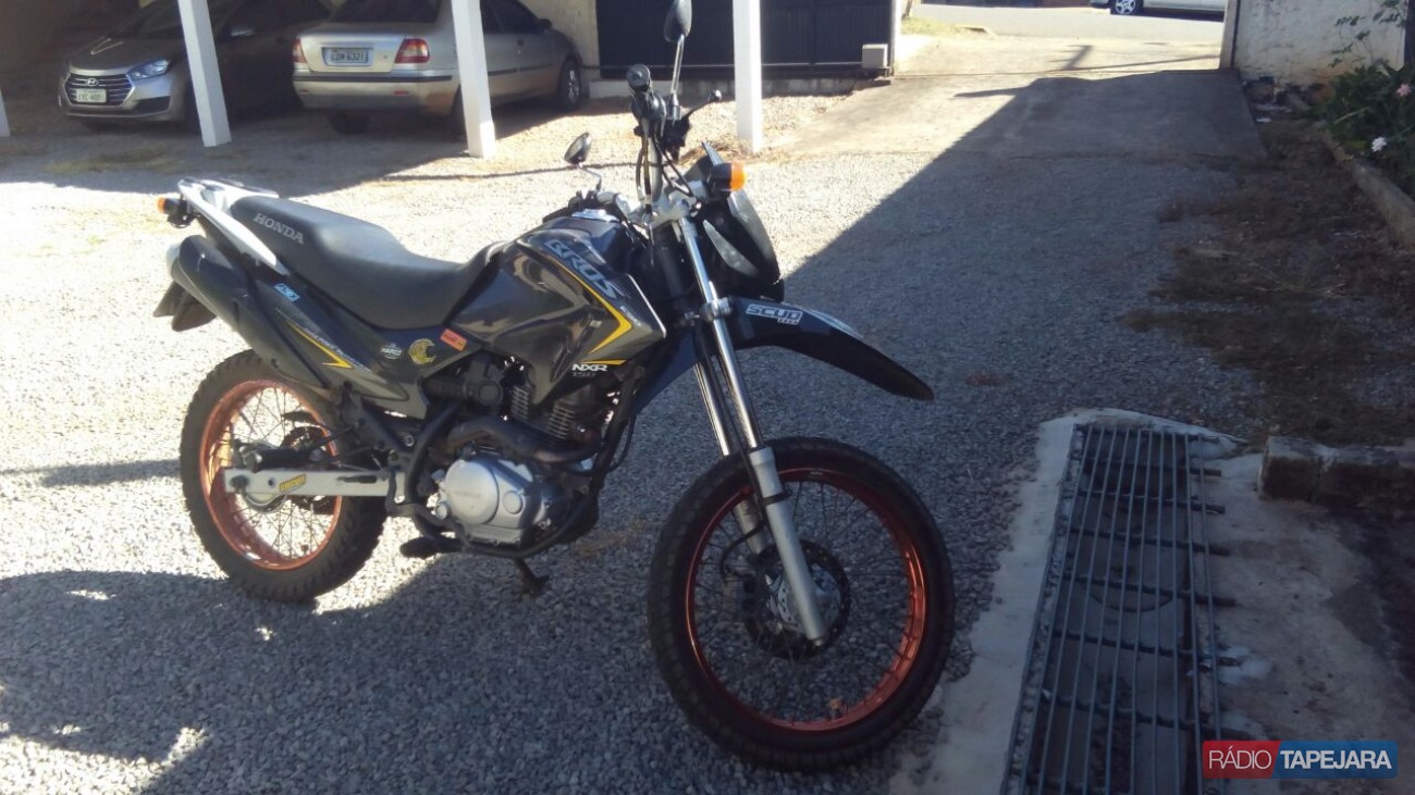 Policiais civis recuperam motocicleta furtada em Tapejara