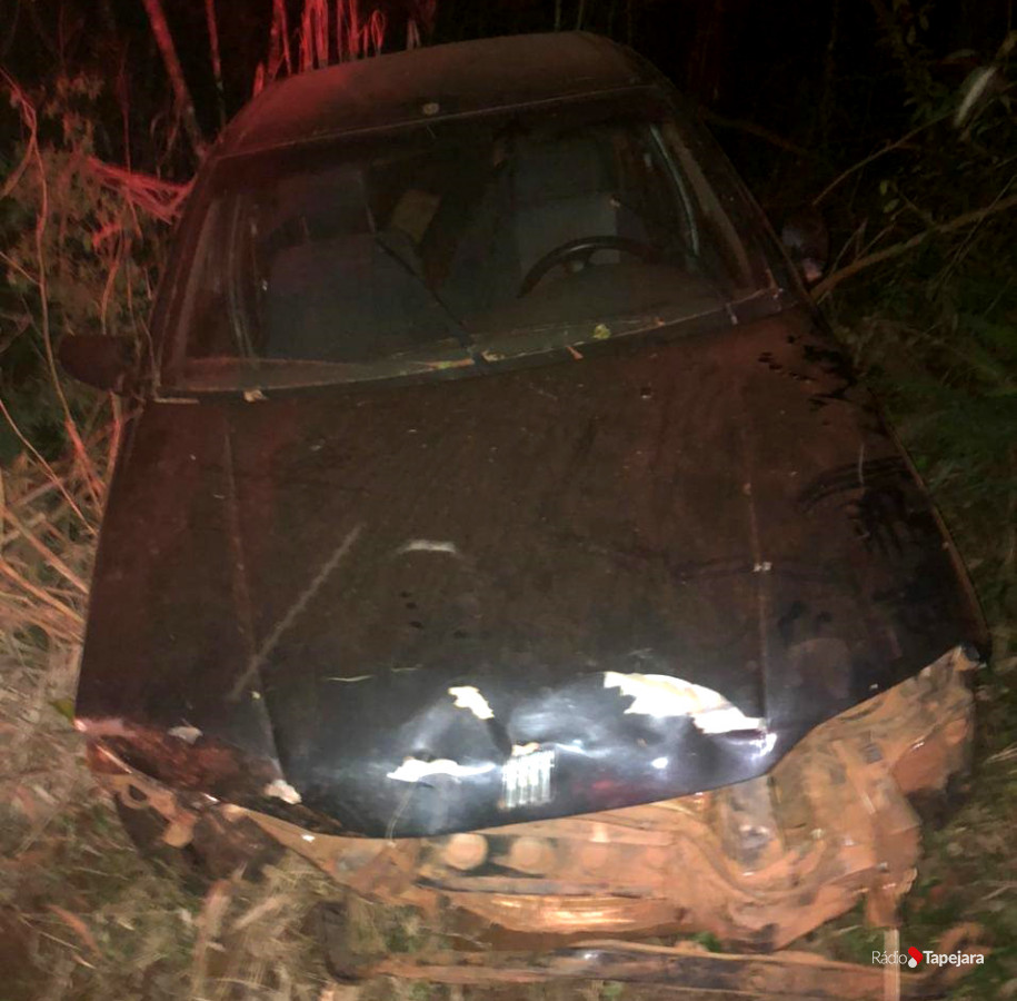 Carro furtado é encontrado acidentado em Erebango