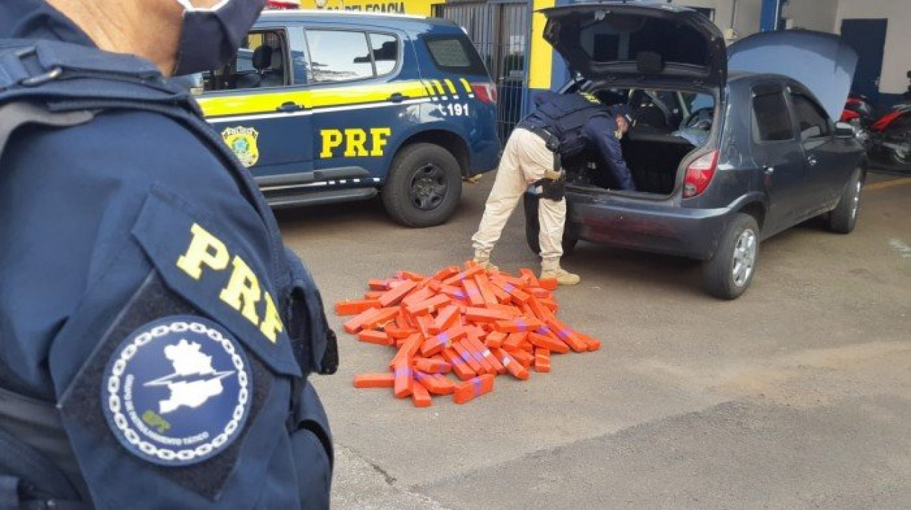 Três traficantes são presos transportando mais de 100 kg de droga em Passo Fundo