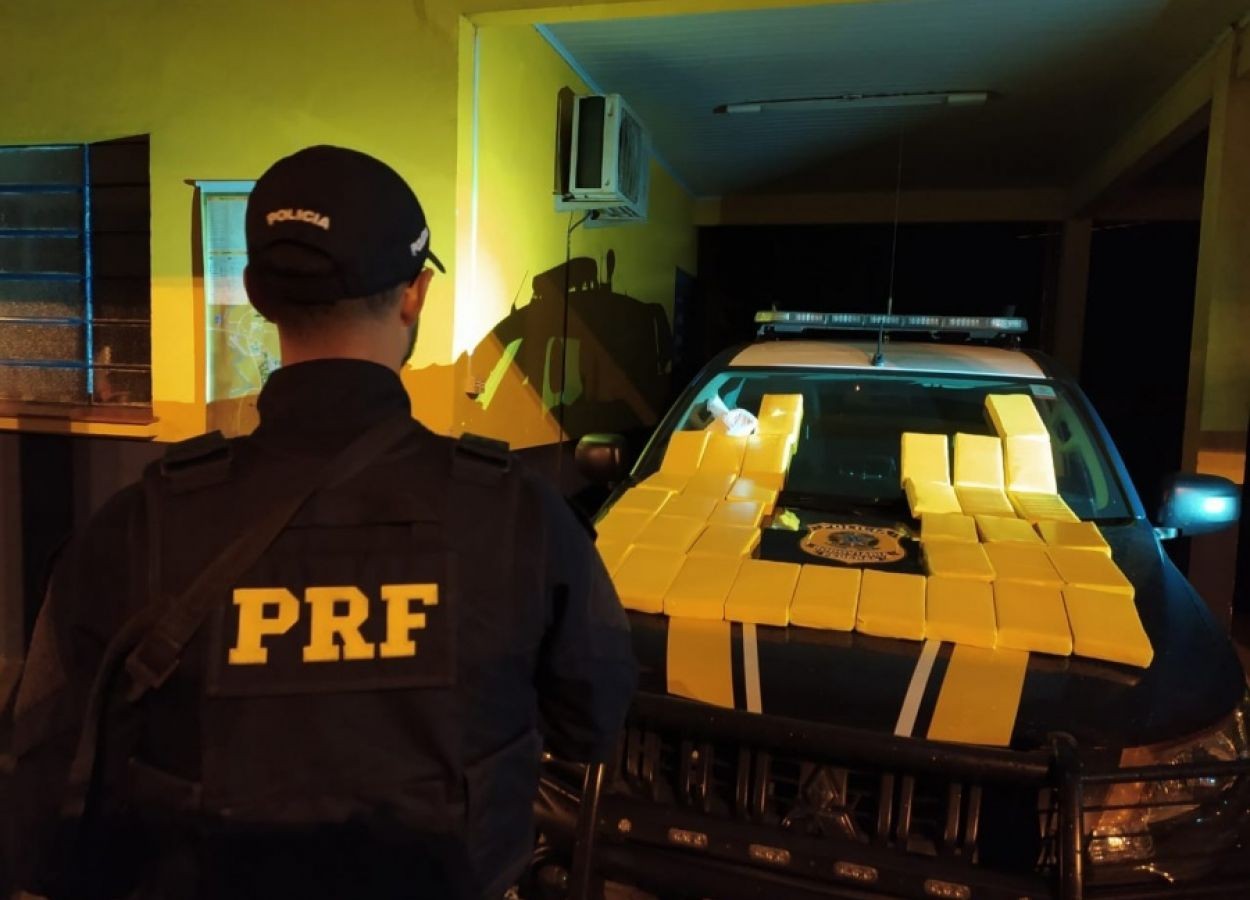 PRF prende traficante transportando cocaína avaliada em R$ 1,5 milhão em Vacaria