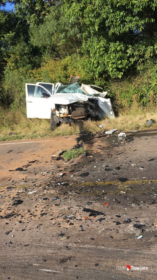 Uma pessoa morreu e duas ficaram feridas em grave acidente na ERS-463 em Coxilha