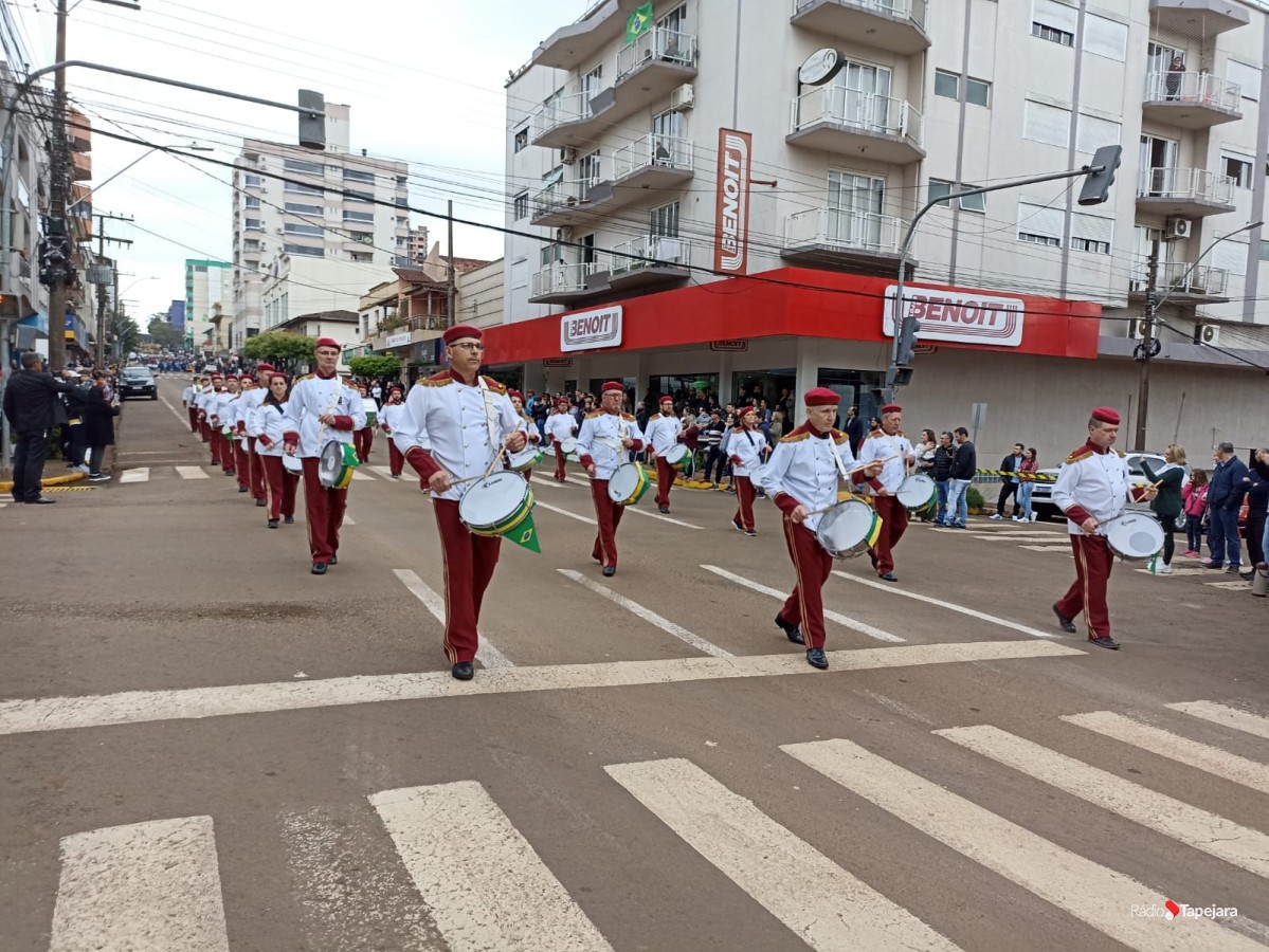 Desfile de 7 setembro reúne 40 entidades em Tapejara