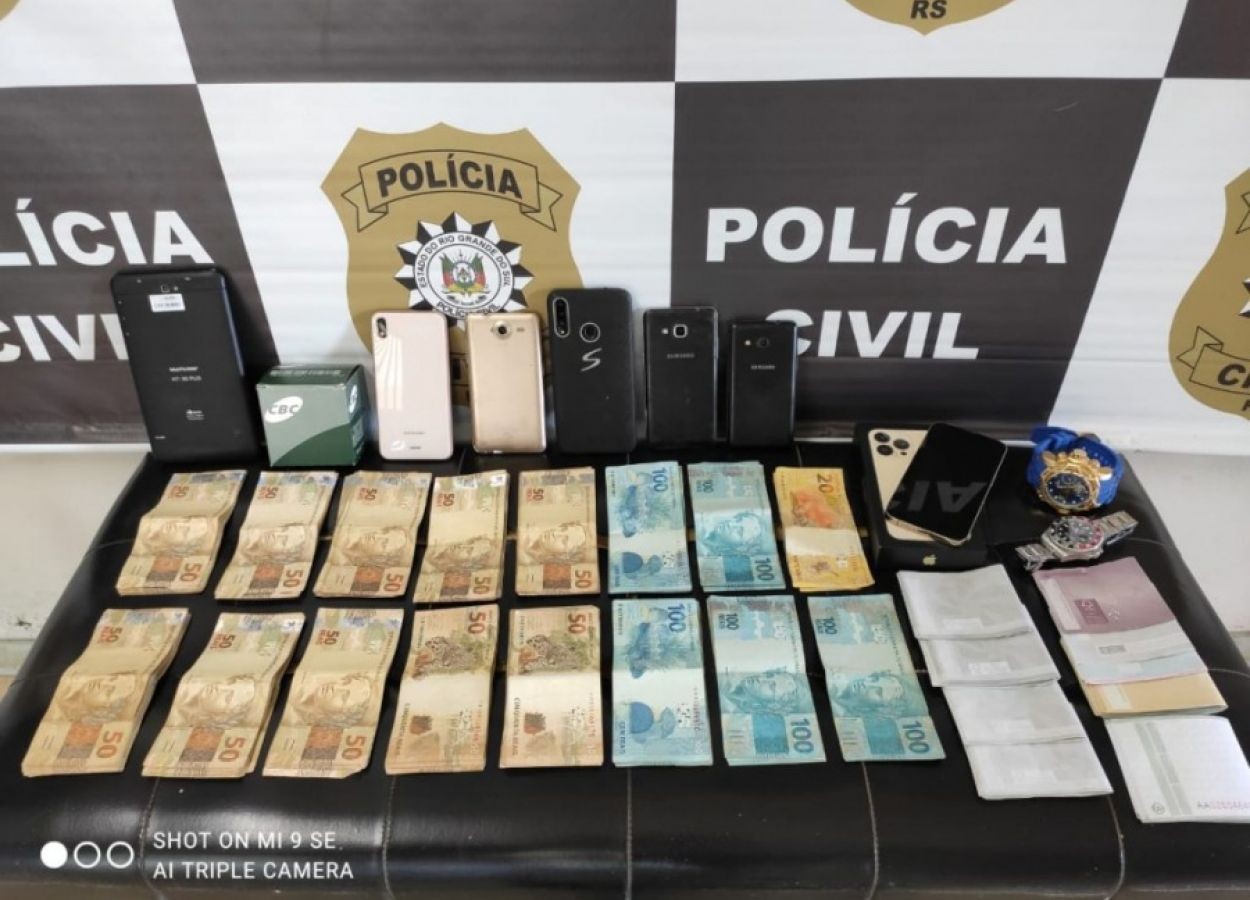 Polícia Civil cumpre mandados judiciais em David Canabarro
