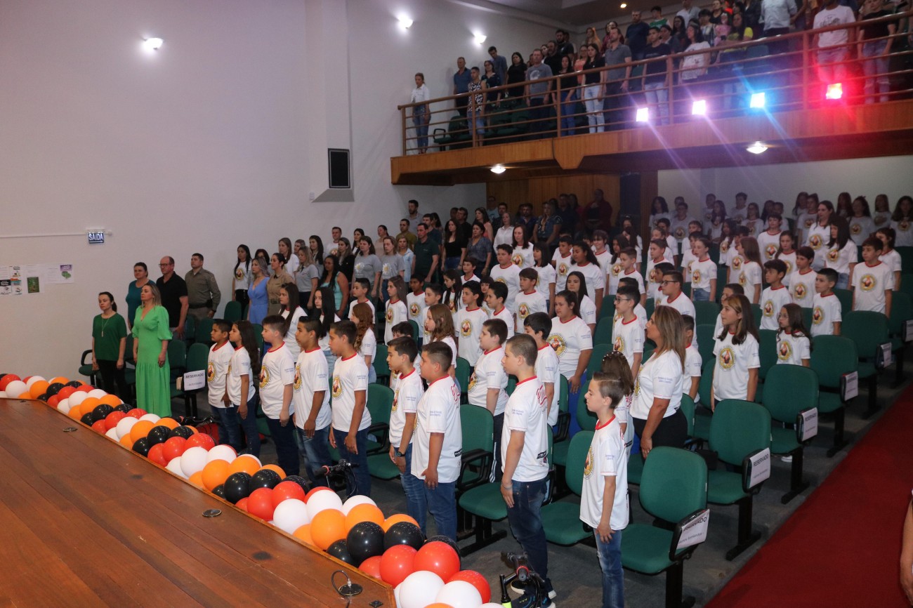 Proerd forma 88 alunos em Sananduva
