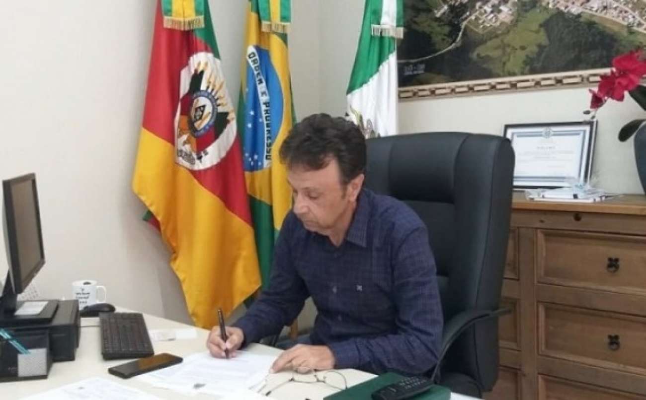 Prefeito de Ipê é encontrado morto em uma fazenda no interior do município