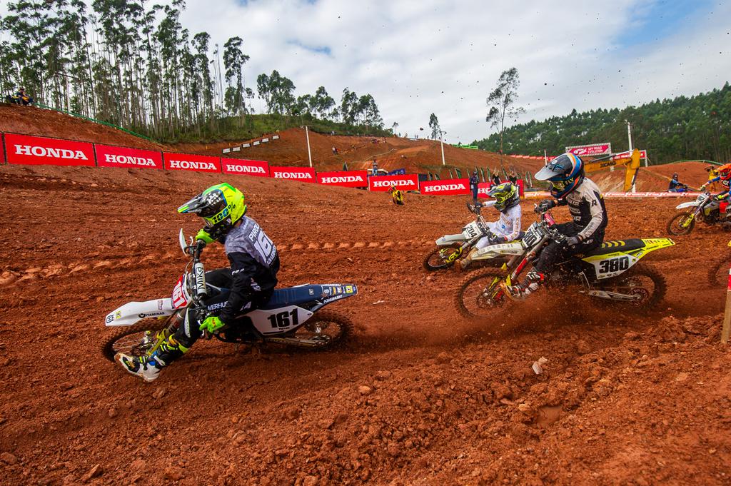 Piloto Tapejarense Conquista A Quinta Vitória Seguida E O Título Do Brasileiro De Motocross Por 4771