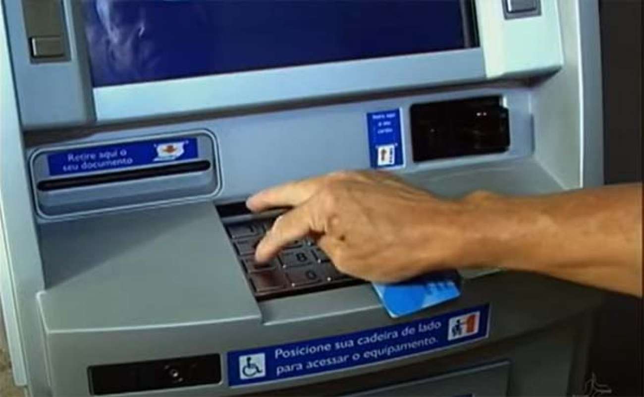 Carnaval 2024: veja o funcionamento dos bancos no feriado