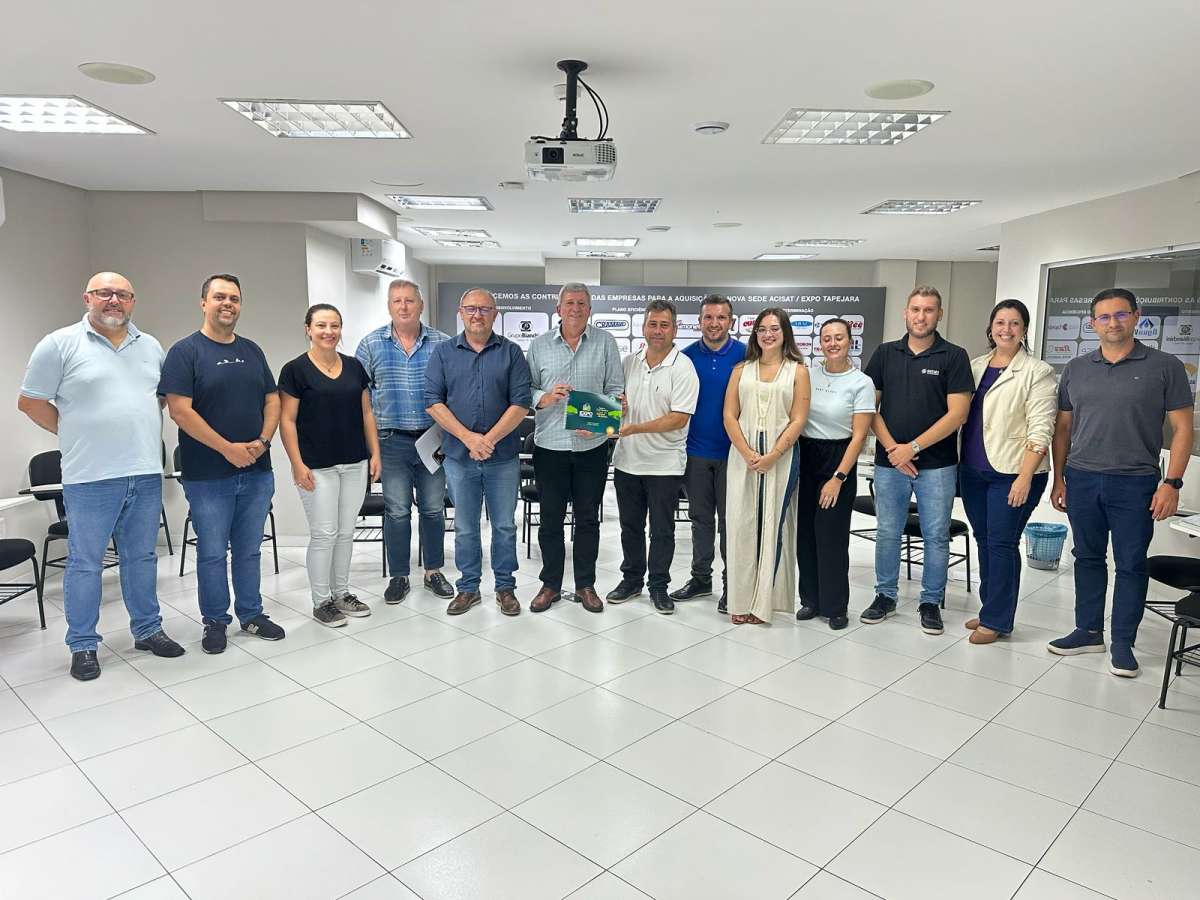 Presidente da Expo Tapejara oficializa pedidos ao Poder Executivo e Legislativo