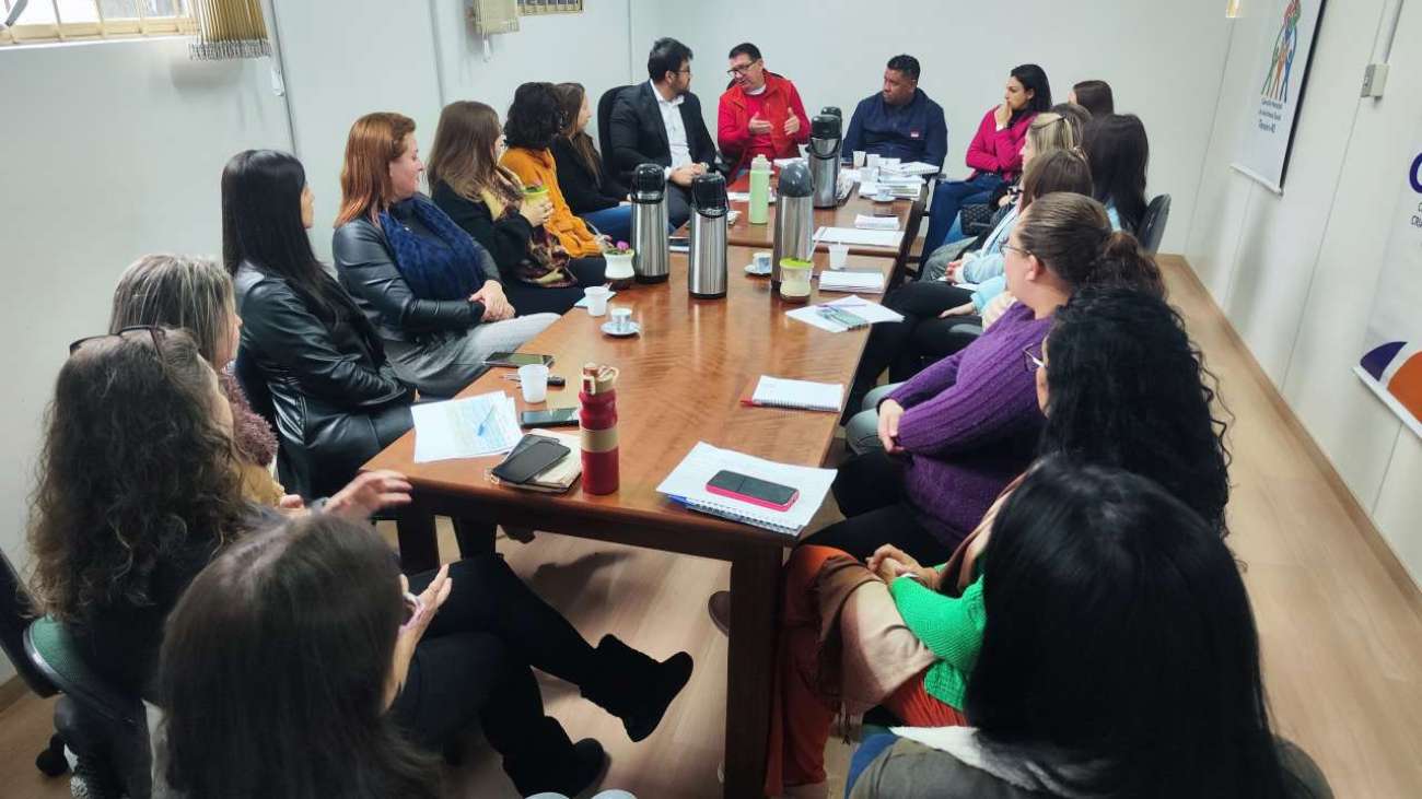 Reunião discute aprimoramento das políticas públicas de assistência social em Tapejara