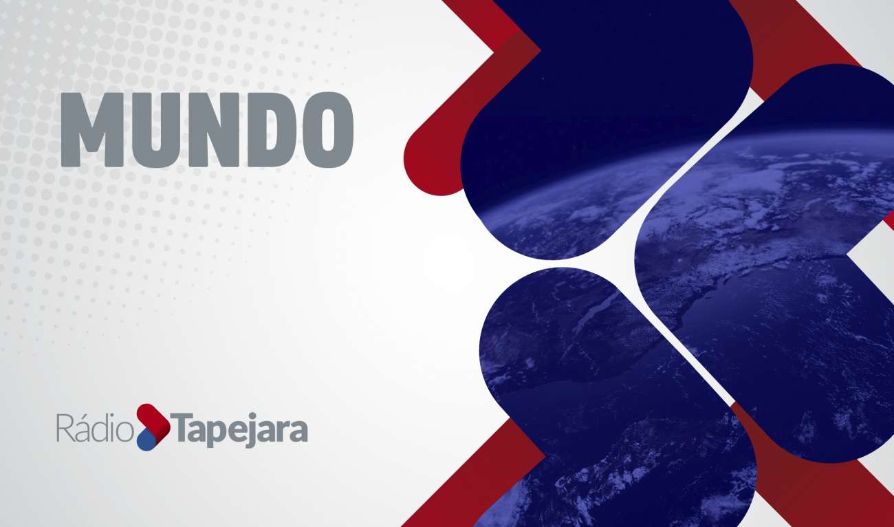 Avião com 242 pessoas cai na Índia