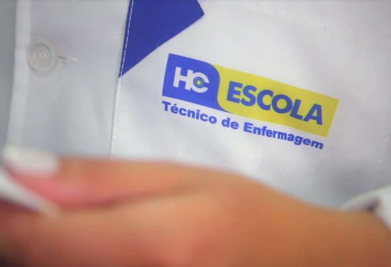 Escola HC abre inscrições para Curso Técnico em Enfermagem e Curso de Aperfeiçoamento para Cuidador de Idosos