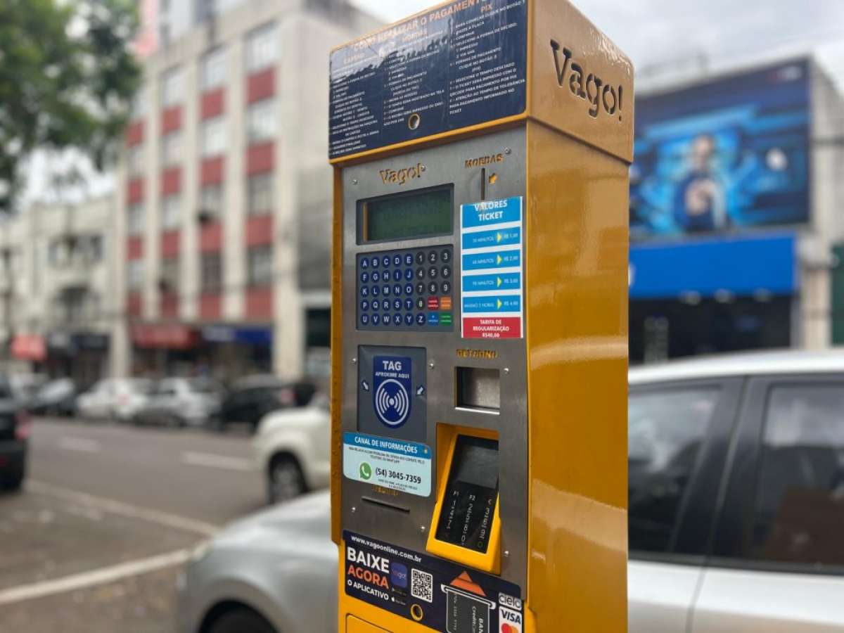 Passo Fundo terá estacionamento rotativo pago com cartão de crédito em breve