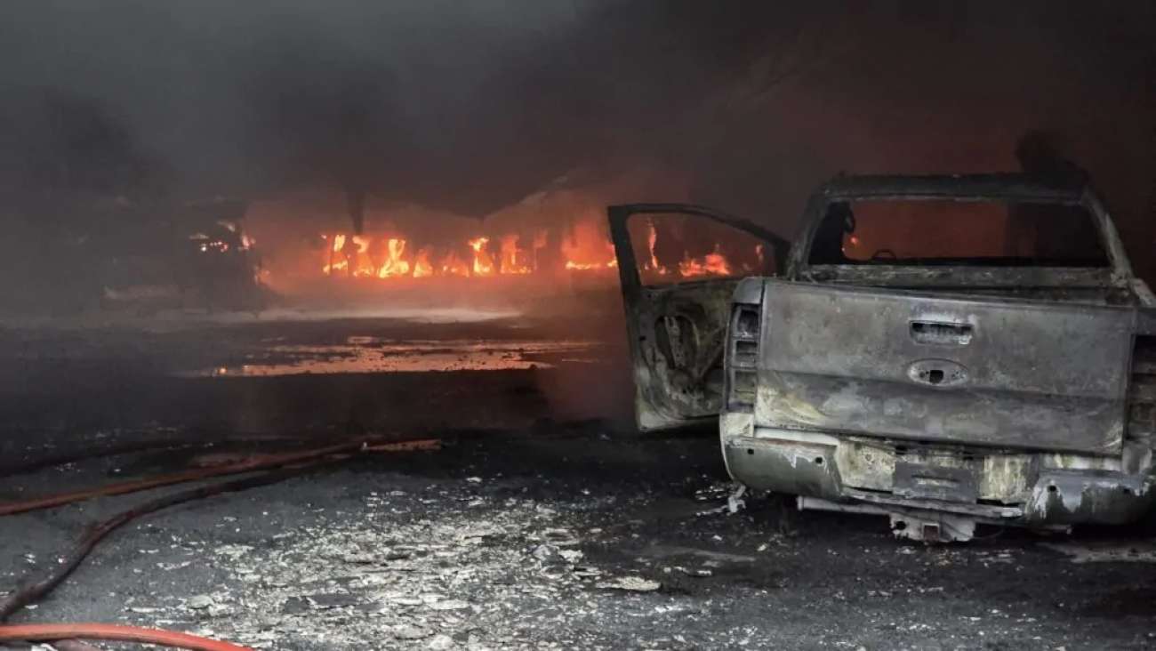 Incêndio destrói galpão agrícola no interior de Passo Fundo
