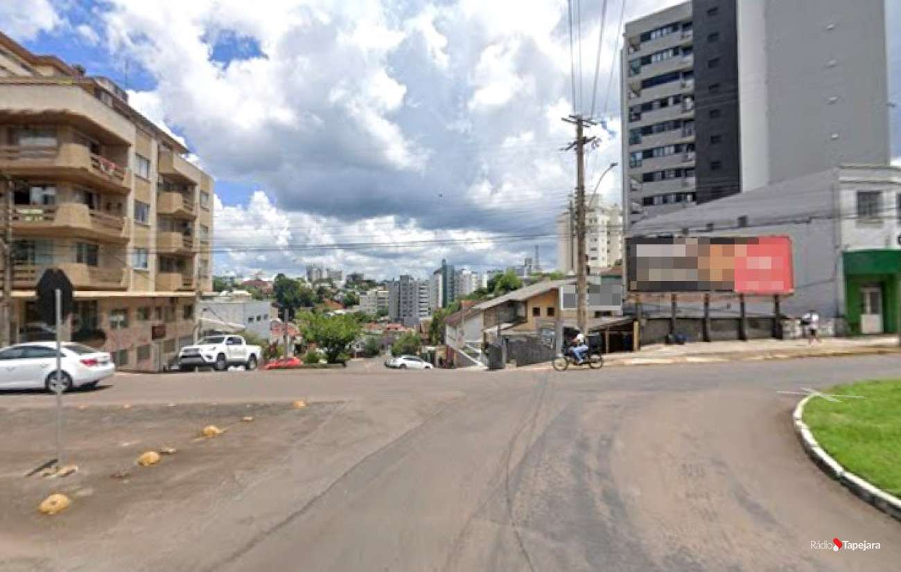 Mulher sofre tentativa de assalto e é atacada no centro de Erechim