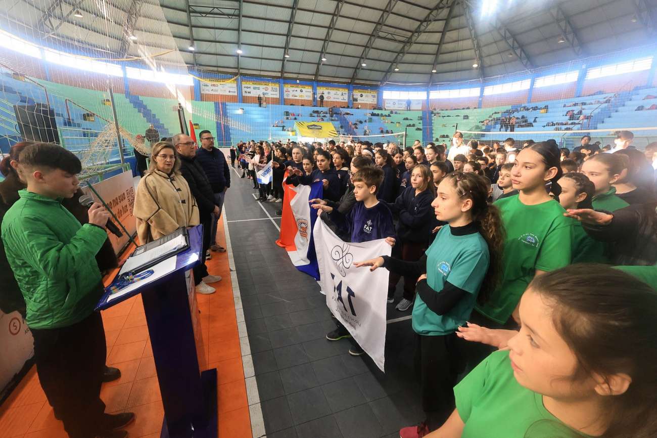 Olimpíadas Escolares de Tapejara reúnem cerca de 1.090 estudantes das redes municipal, estadual e particular