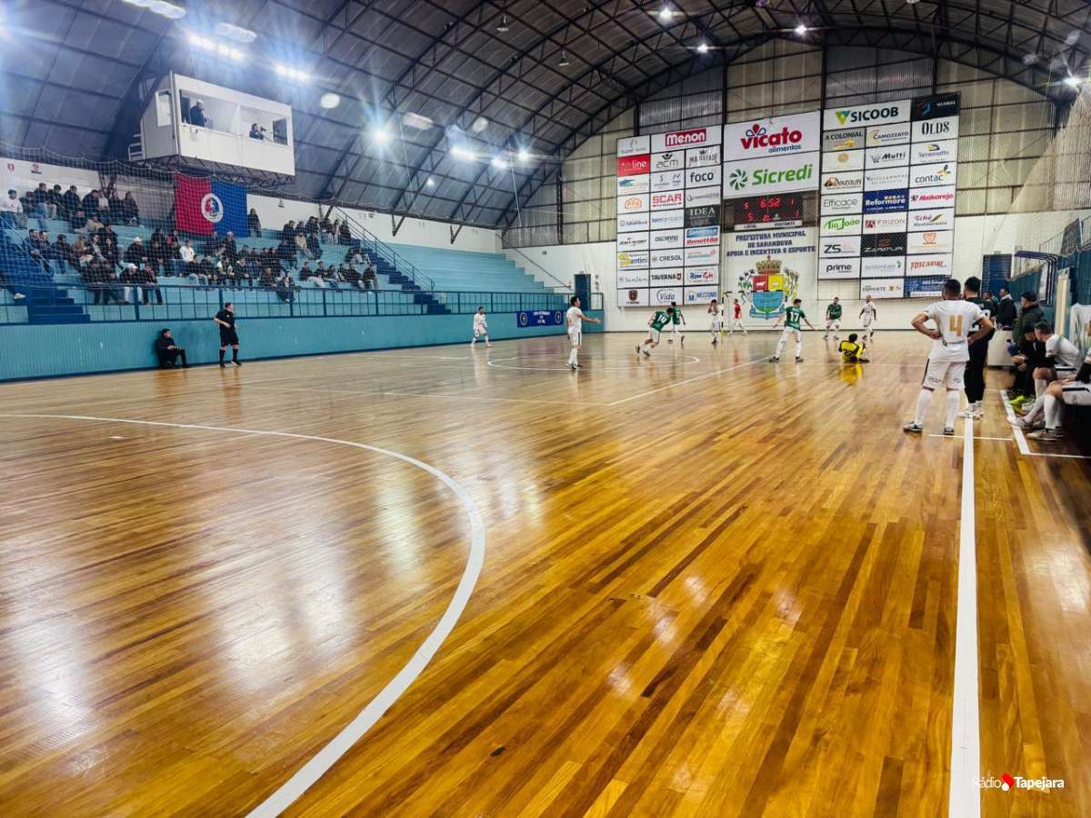 Adiadas as finais da 7ª Copa Regional de Futsal de Sananduva