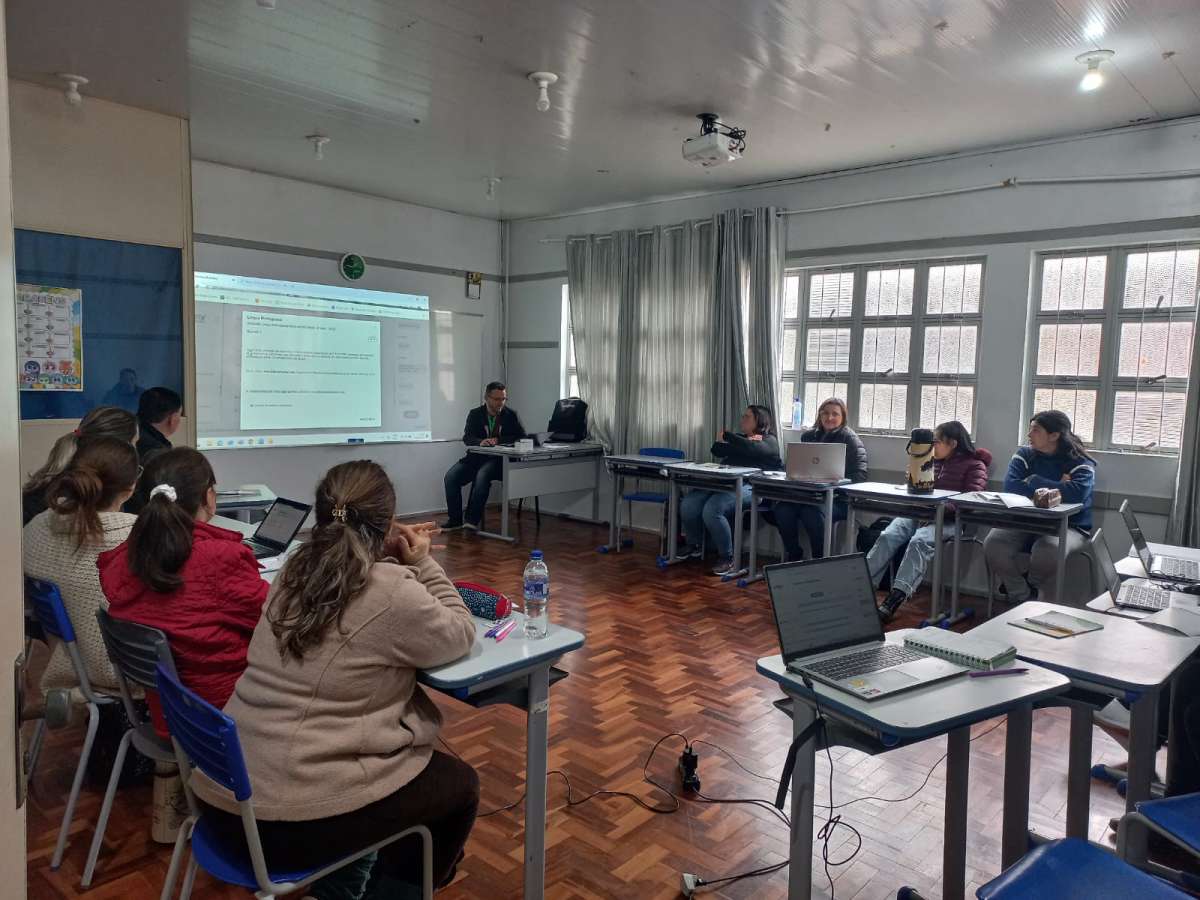 Professores de Charrua recebem capacitação do SAEB