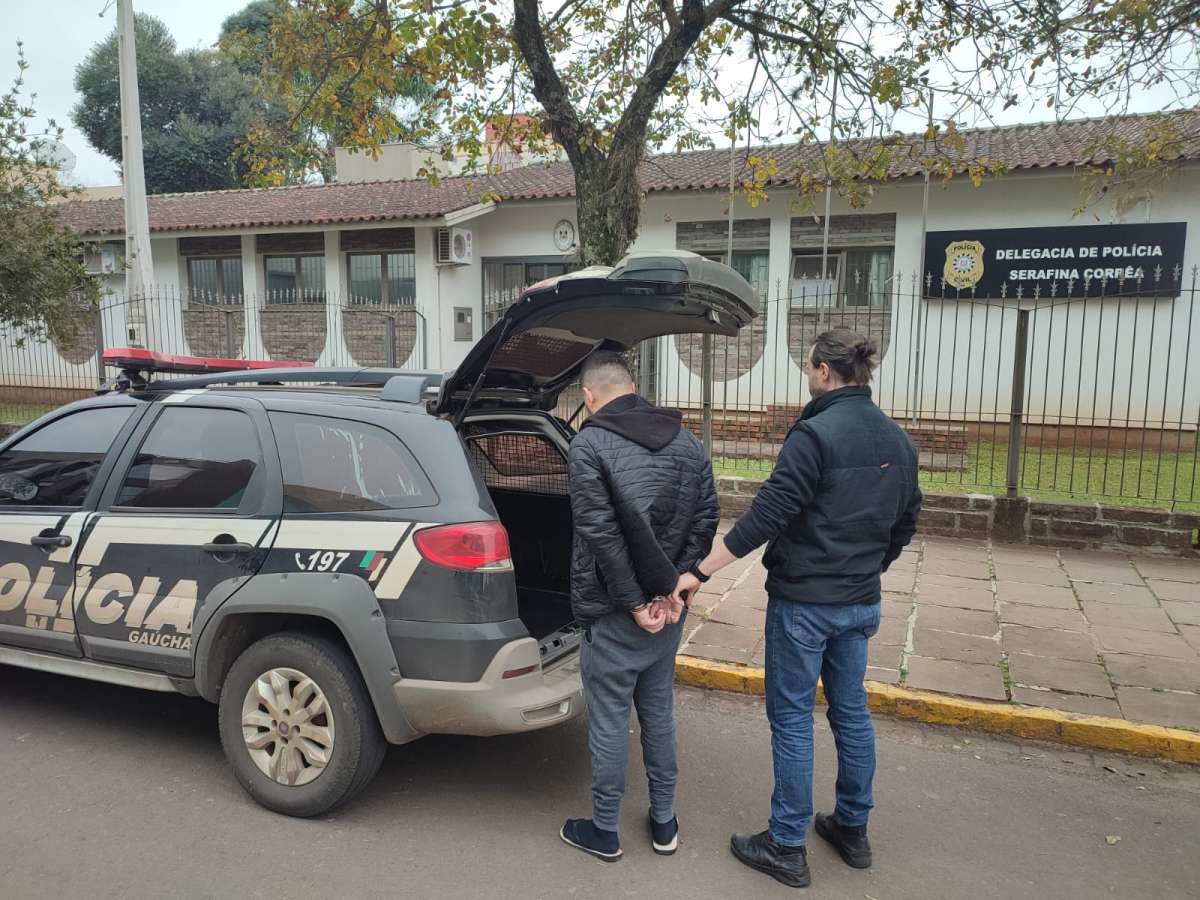 Homem é preso por homicídio de jovem encontrado morto em prédio em construção em Serafina Corrêa