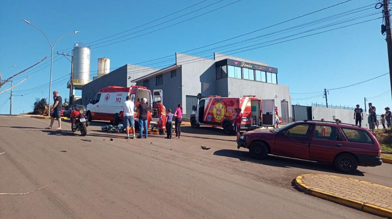 Duas pessoas ficam feridas em colisão envolvendo carro e moto, em Tapejara