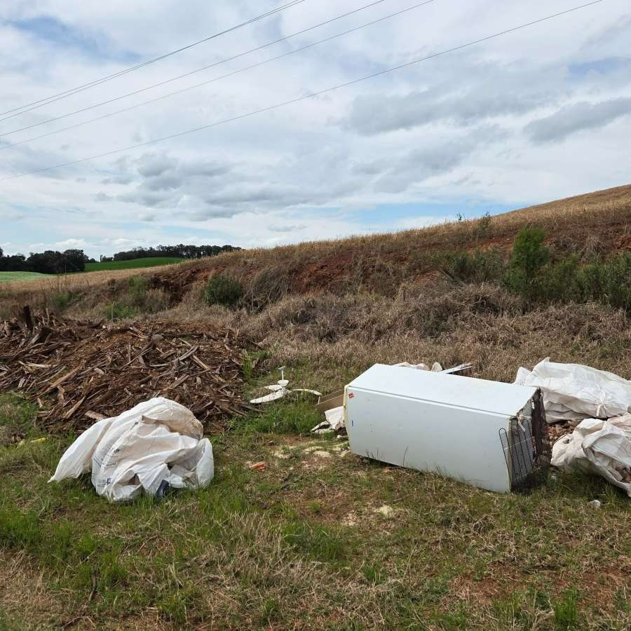 Vila Lângaro emite Nota de Repúdio quanto a descarte irregular de lixo