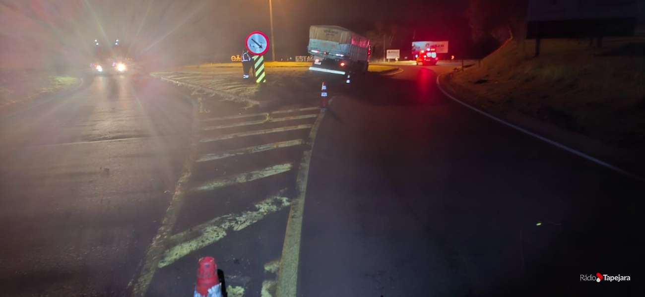 Saída de pista é registrada no trevo de acesso à Estação