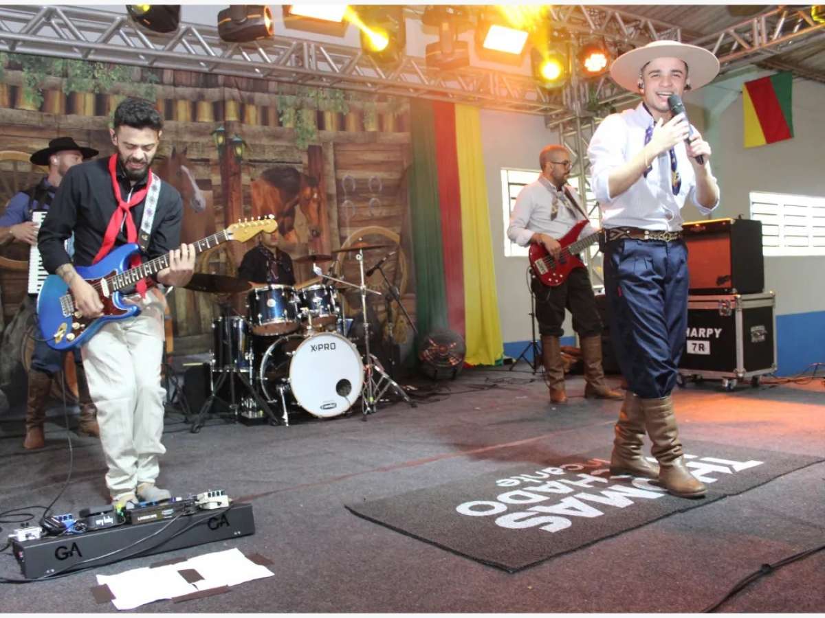 Semana Farroupilha encerra com show de Thomas Machado