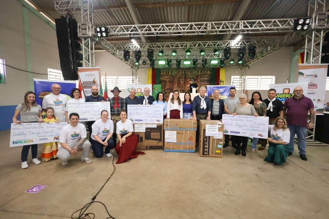 Prefeitura de Tapejara entrega prêmios do segundo sorteio da campanha Valoriza Tapejara Digital 2025