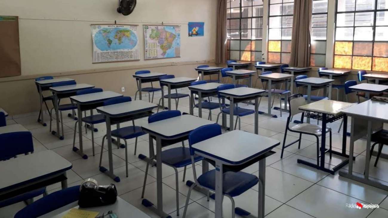 Período de matrículas e escolha dos uniformes para o ano letivo de 2026 da Rede Estadual começa nesta sexta-feira (3)