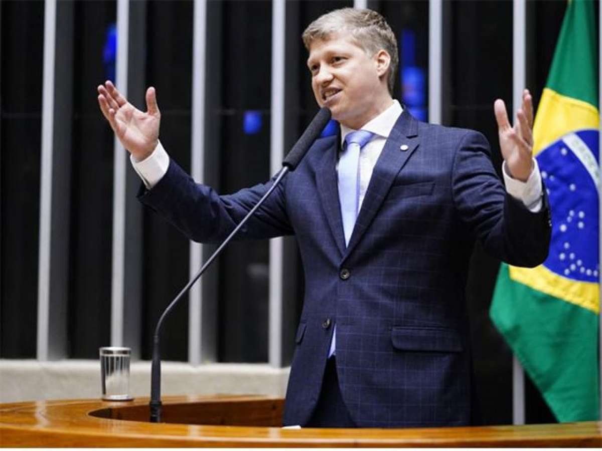 Marcel Van Hattem vem a Tapejara para debater os rumos da política e anunciar novidade local para 2026