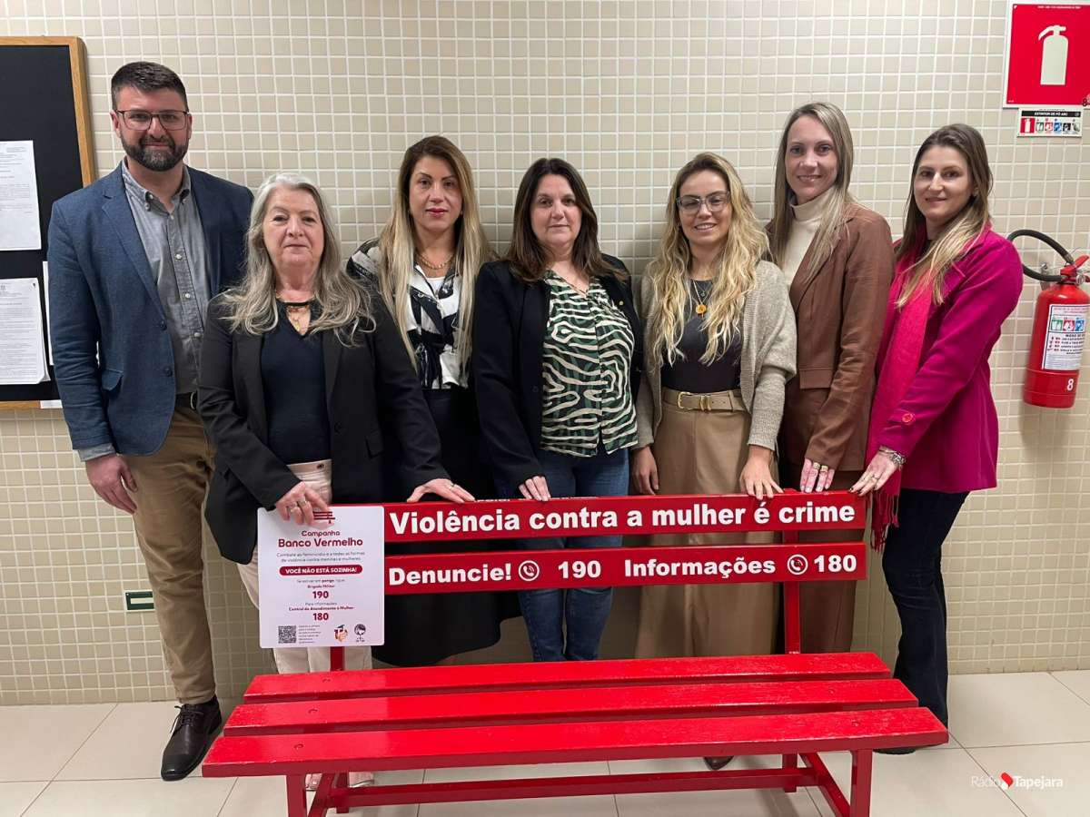 Fórum de Tapejara recebe Banco Vermelho em ação de combate à violência contra a mulher