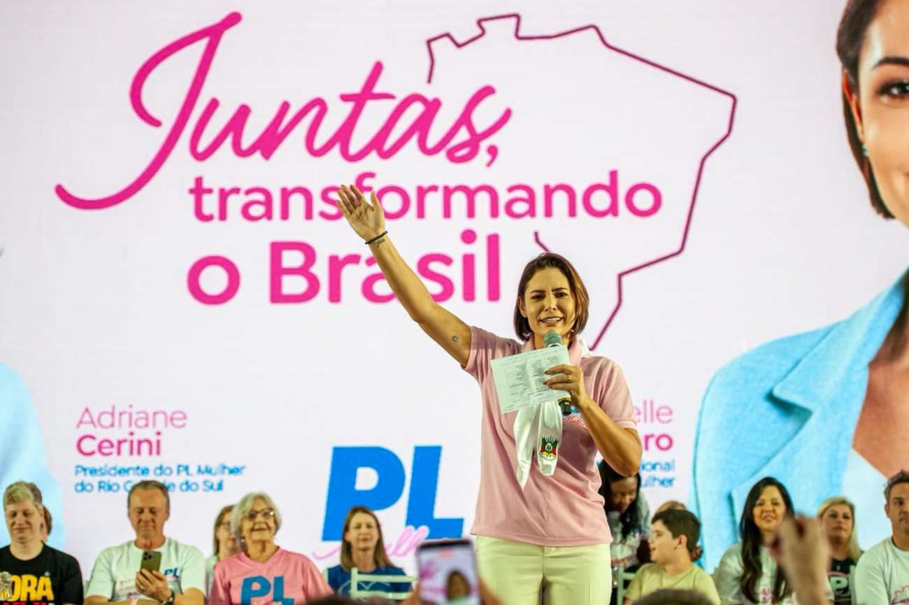 Michelle Bolsonaro reúne mais de 3.400 mulheres em grande encontro do PL Mulher em Soledade