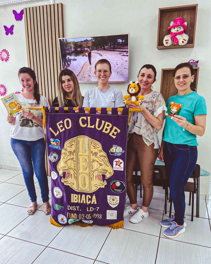 Leo Clube de Ibiaçá realiza doação de materiais para o PIM