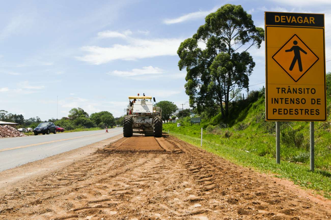 Com 15 frentes de trabalho, EGR intensifica melhorias nas rodovias gaúchas em novembro