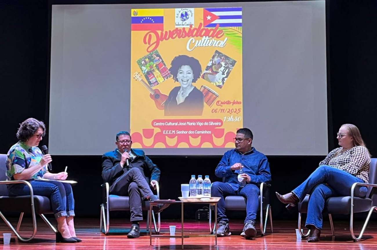 Prefeitura de Tapejara apresenta ações de acolhimento a imigrantes durante Mostra da Diversidade Cultural promovida pela Escola Senhor dos Caminhos