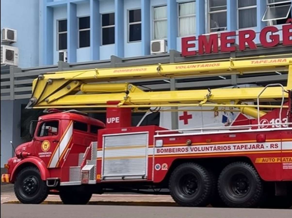 Corpo de Bombeiros Voluntários de Tapejara mobiliza estrutura para auxiliar Erechim após tempestade de granizo
