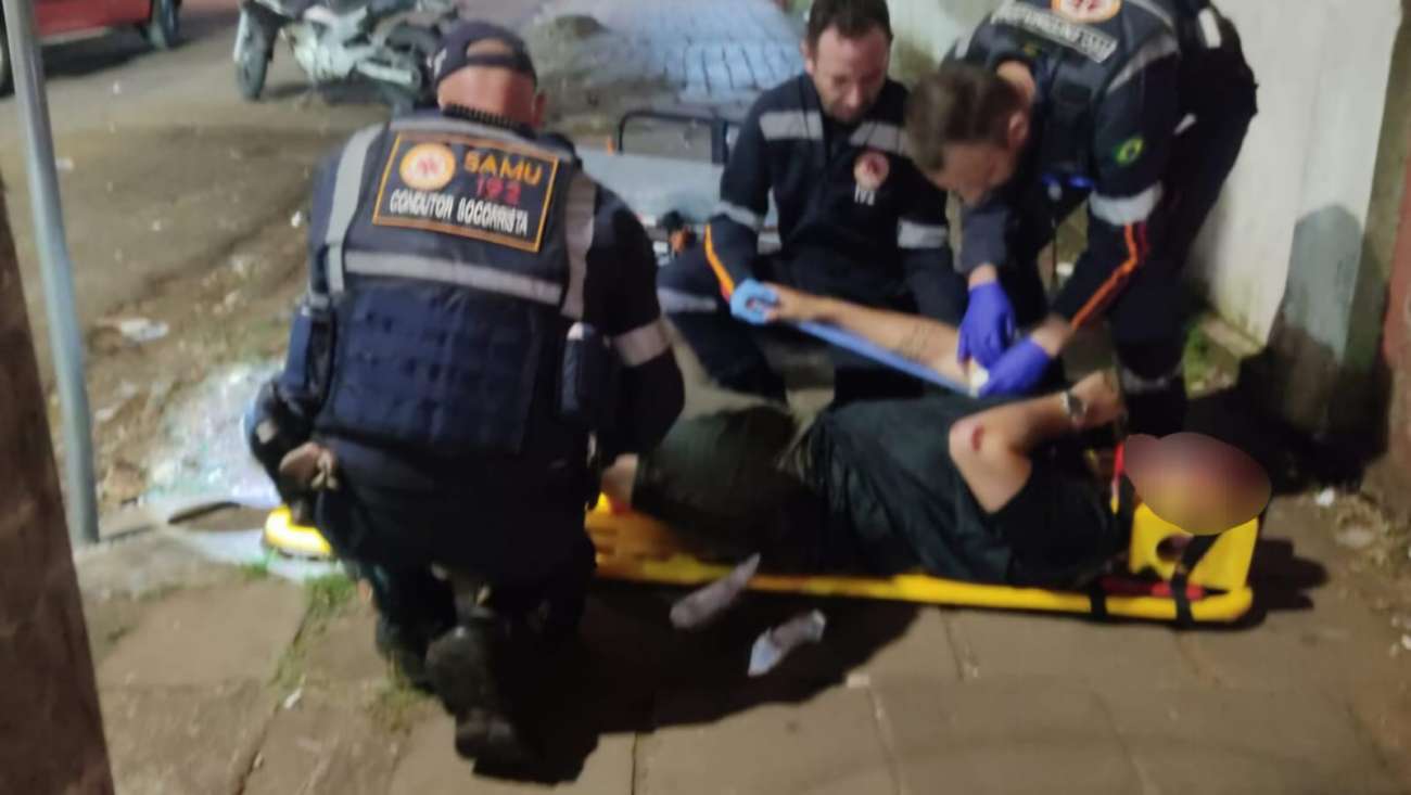 Homem é atropelado por motociclista sem habilitação, em Passo Fundo