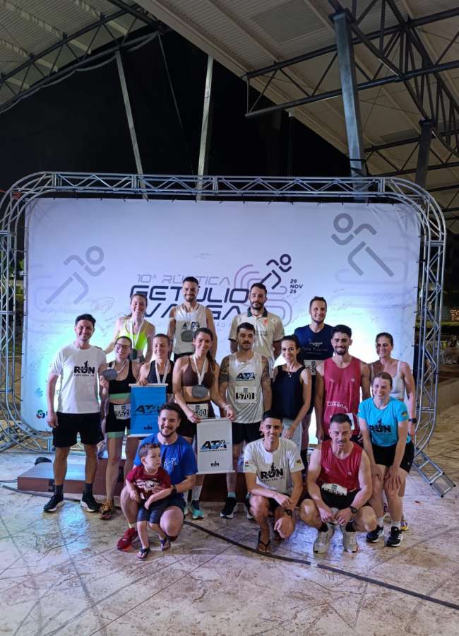 A Associação de Atletismo de Tapejara (ATA) encerrou o calendário competitivo de 2025, destacando-se em duas últimas provas do ano.