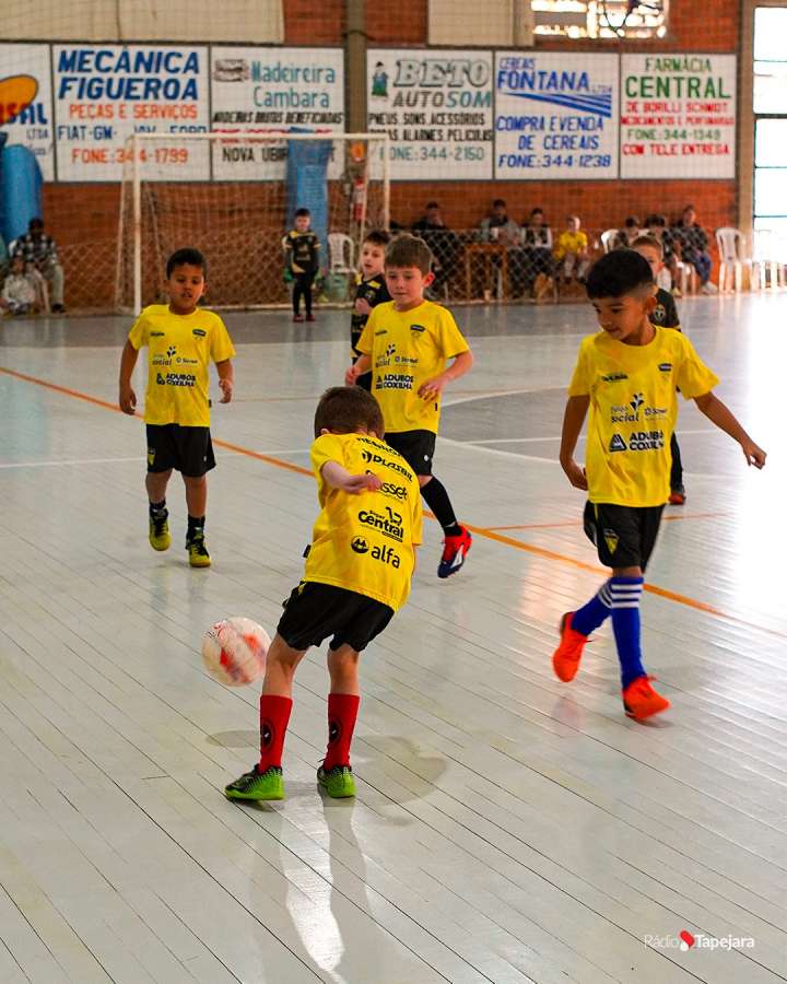 Primeira Copa Onça mobiliza categorias de base do Tapejara Futsal