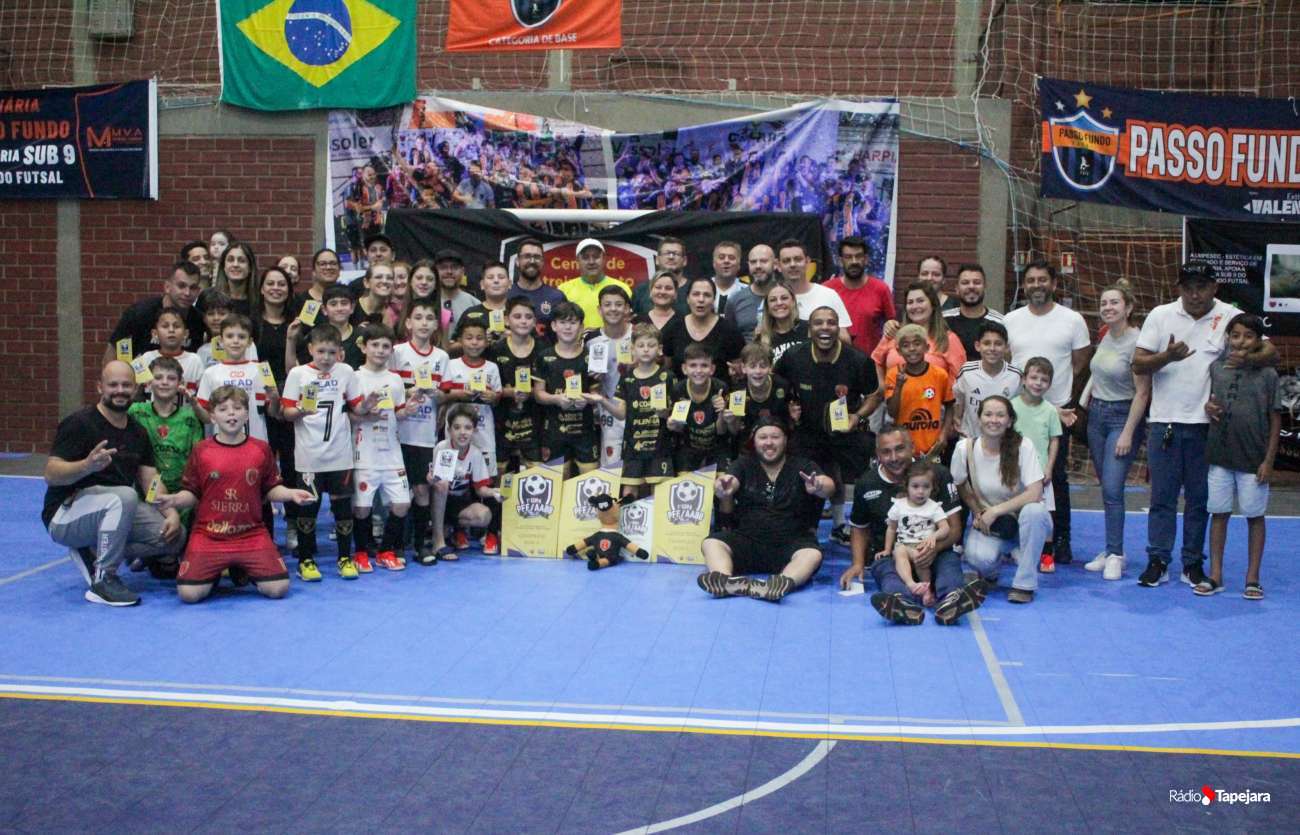 CT AZ/São Paulo confirma participação na Liga Gaúcha e São Paulo FC abre escolinha de futebol de campo em Tapejara