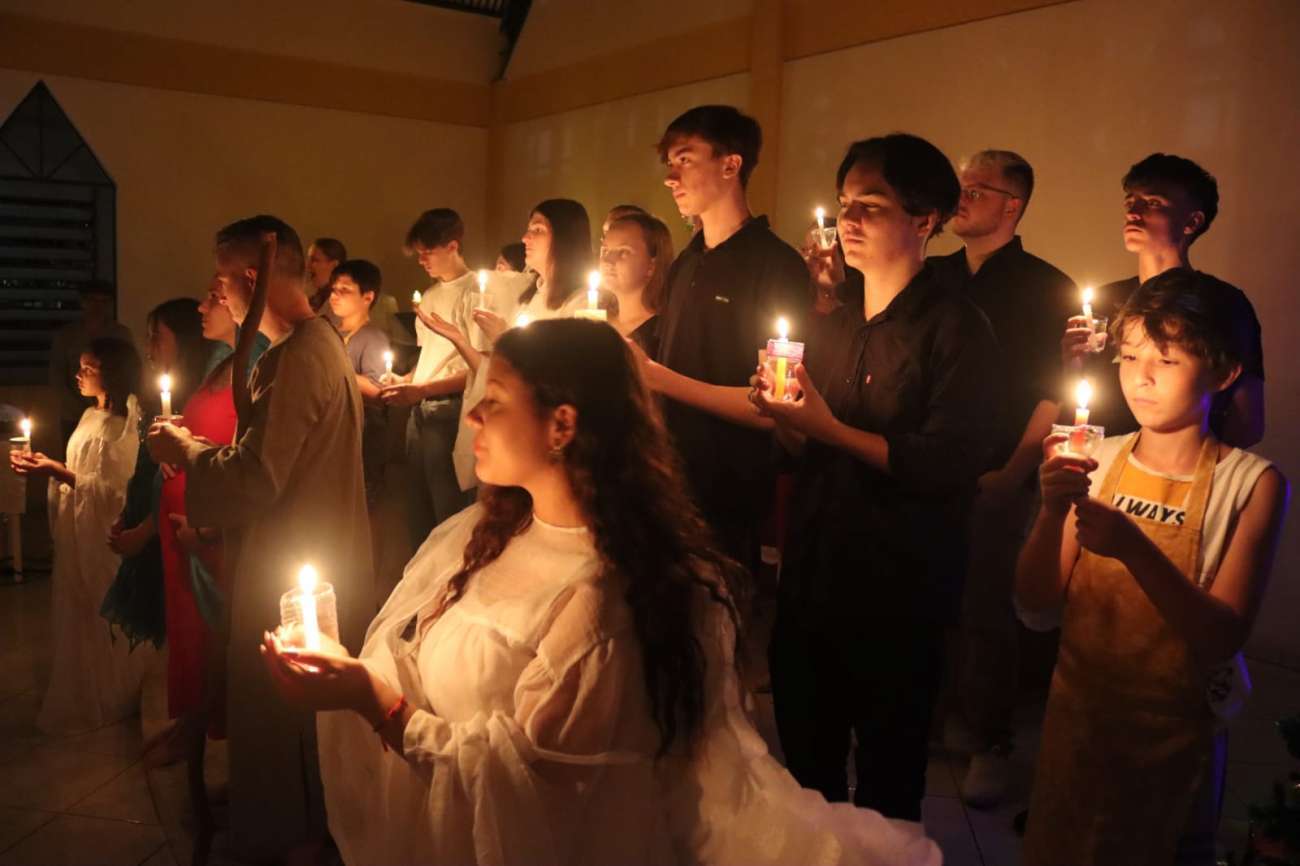 Espetáculo de Natal da Trupe Teatral Fora do Sério estreia neste sábado, em Tapejara