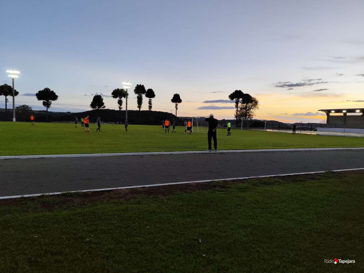 Semifinais definidas e clássicos marcados: Campeonato Municipal de Futebol Sete de Água Santa entra na semana decisiva