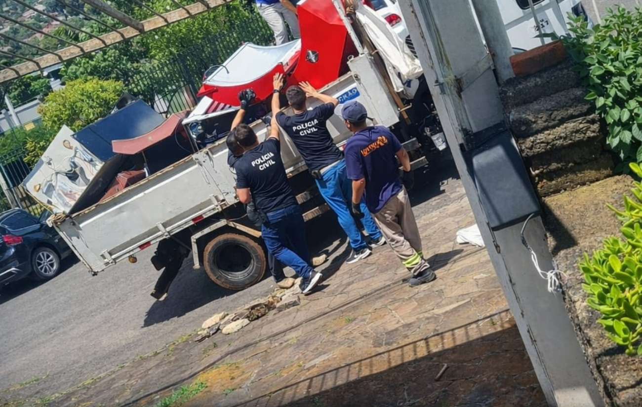 PC prende duas pessoas em Passo Fundo com máquinas de bronzeamento artificial