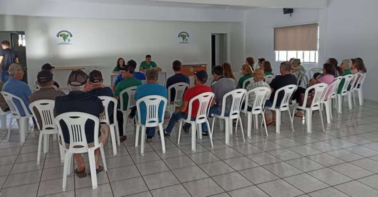 STR de Tapejara e Santa Cecília do Sul reúne lideranças para debater ações e planejamento para 2026