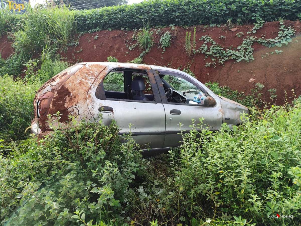 Saída de pista é registrada na RS-463, em Tapejara, na manhã deste sábado