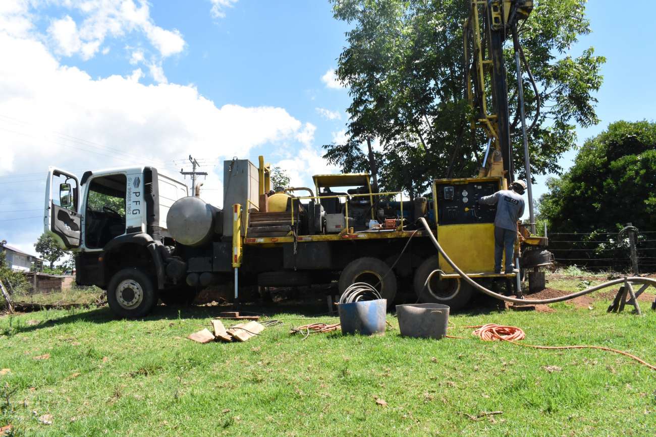 Concluída perfuração de poço tubular na comunidade da Linha da Gruta, em Vila Lângaro