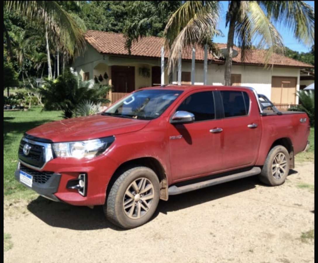 Caminhonete é furtada no centro de Getúlio Vargas