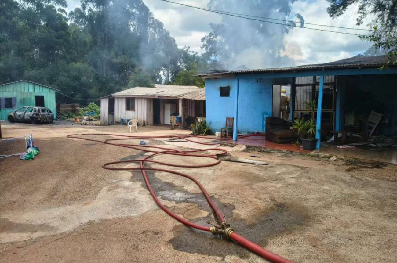 Padrasto de menino morto a tiros em Nonoai é preso por incêndio criminoso