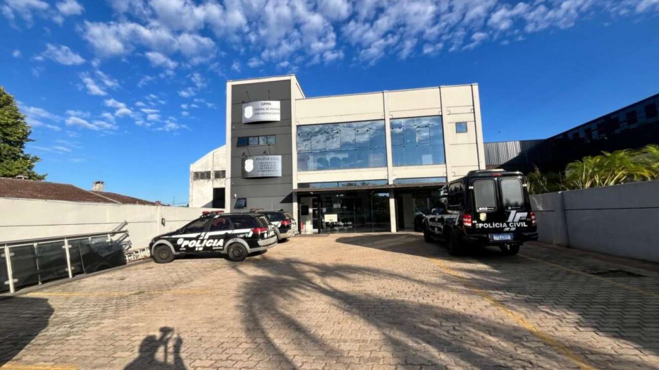 Operação Prêmios prende estelionatária do golpe do bilhete premiado em Passo Fundo