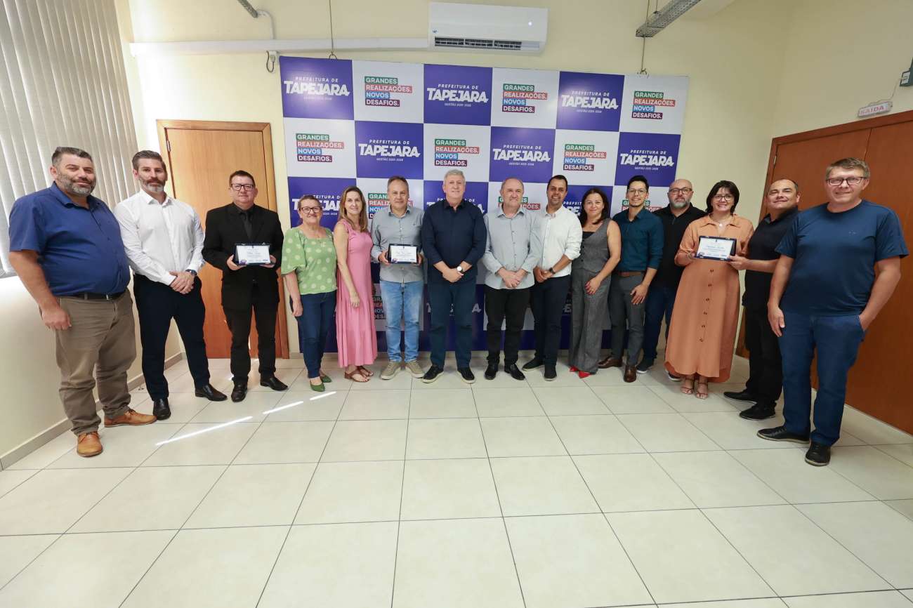 Prefeito Big conduz reunião de transição e apresenta novos secretários municipais