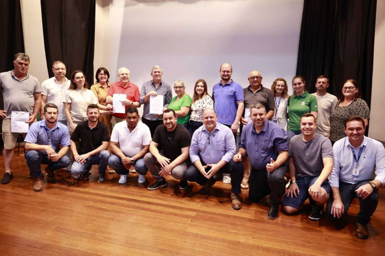 Lideranças de Tapejara participam de ato oficial do Plano Safra RS – Bônus Mais Leite